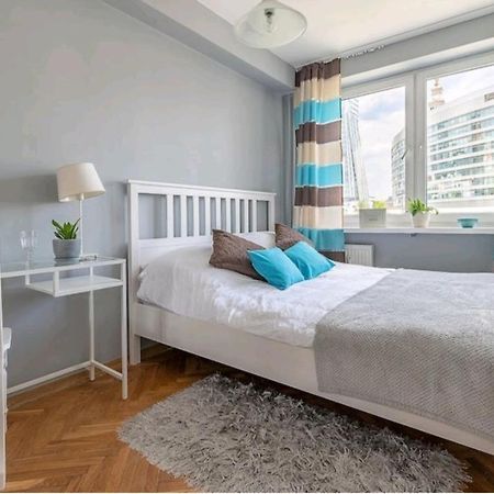 Central Station Gold Street Apartment Varşovia Exterior foto